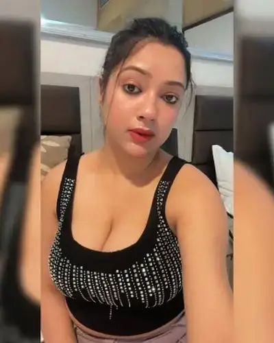 Call Girls Service Kilvelur